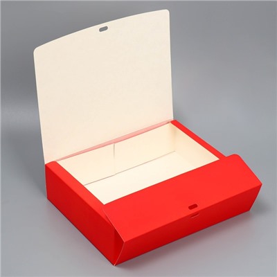 Коробка подарочная «Люблю», 31 х 24.5 х 8 см