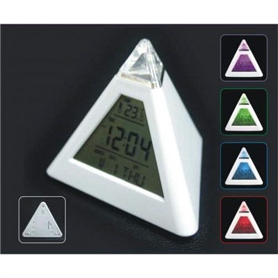 Часы-будильник Светящаяся Пирамида с термометром, календарем