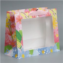 Пакет крафтовый с пластиковым окном «Ты прекрасна», 24 × 20 × 11 см