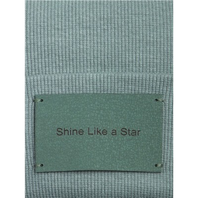 Шапка детская кашкорсе, формы лопата, на отвороте нашивка SHINE LIKE A STAR, серо-зеленый