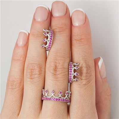 Серебряное кольцо с розовыми фианитами  322